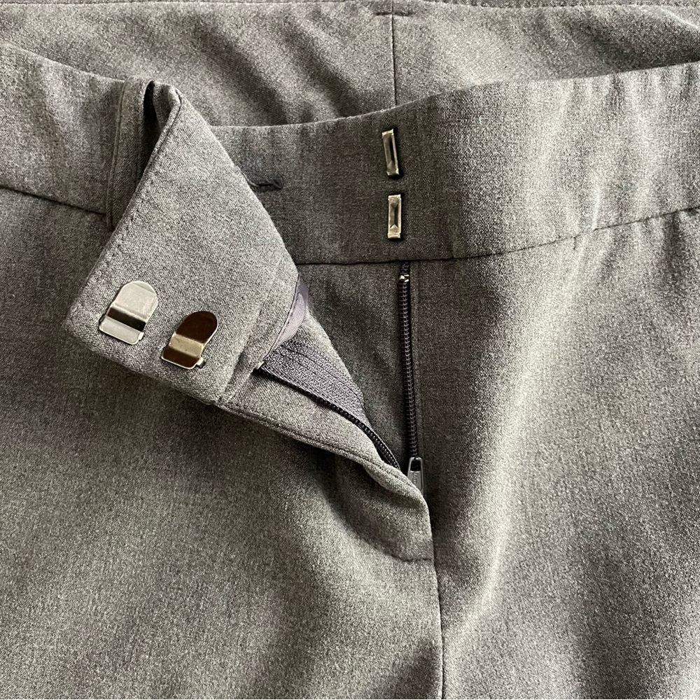 NEW YORK & COMPANY STRETCH PETITE MID-RISE CUFFED WIDE-LEG BOOTCUT DRESS PANTS!! - Picture 6 of 10
